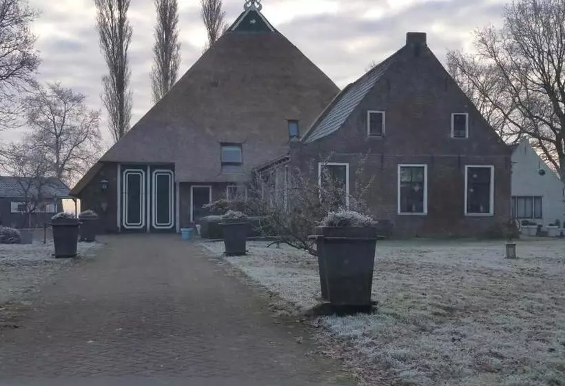 ベッドアンドブレックファースト Lyklamastate