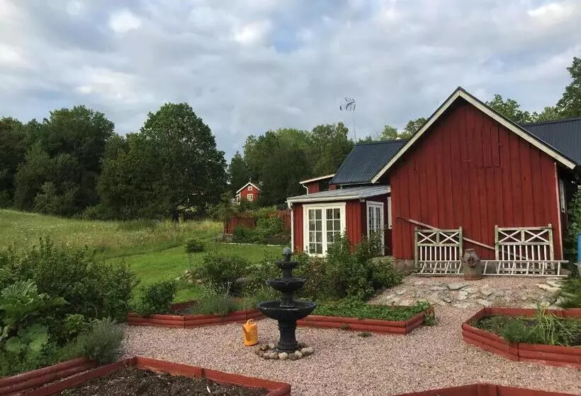 Aamiaismajoitus (B&B) Sjöbacken Gård