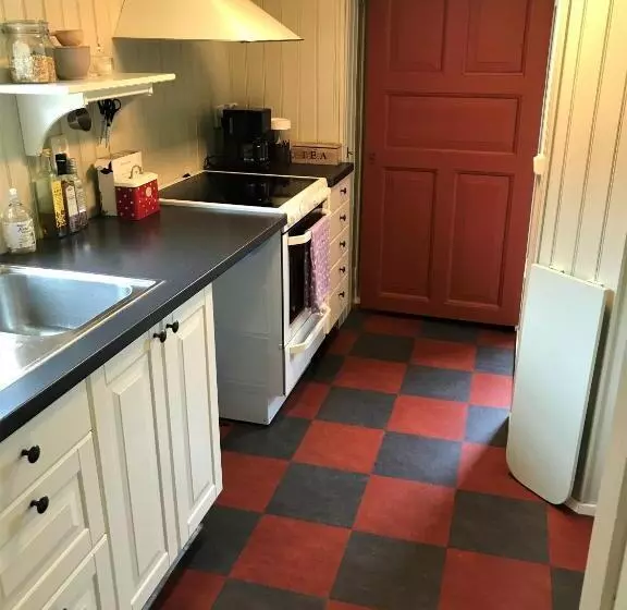 Aamiaismajoitus (B&B) Sjöbacken Gård