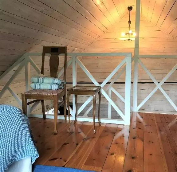 Aamiaismajoitus (B&B) Sjöbacken Gård