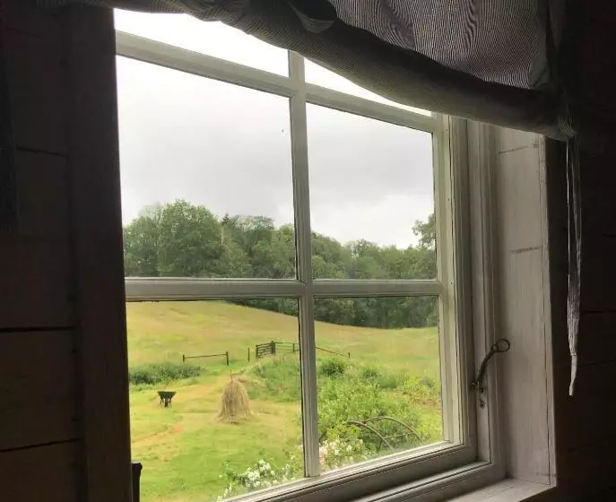 Aamiaismajoitus (B&B) Sjöbacken Gård