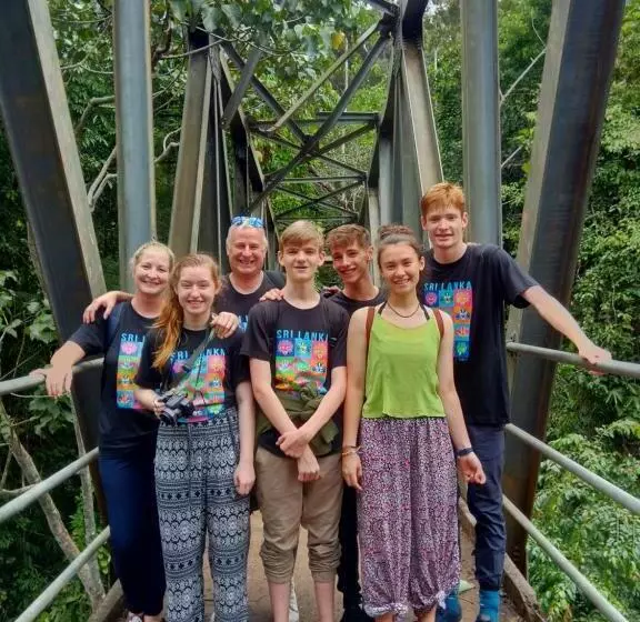 Hotelli Evergreen Villa  Sinharaja