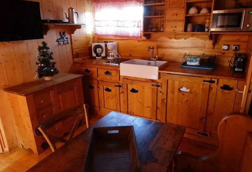 Hotelli Etangs Du Moulin