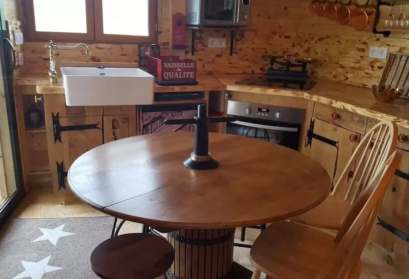 Hotelli Etangs Du Moulin