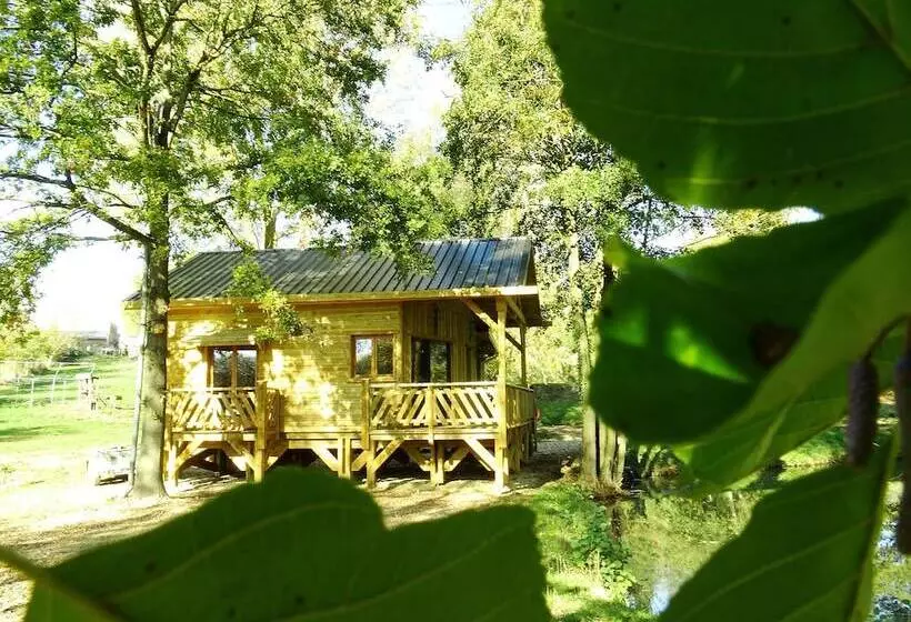 Hotelli Etangs Du Moulin