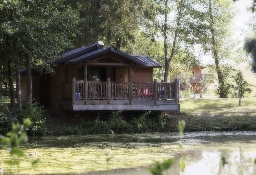 فندق Etangs Du Moulin