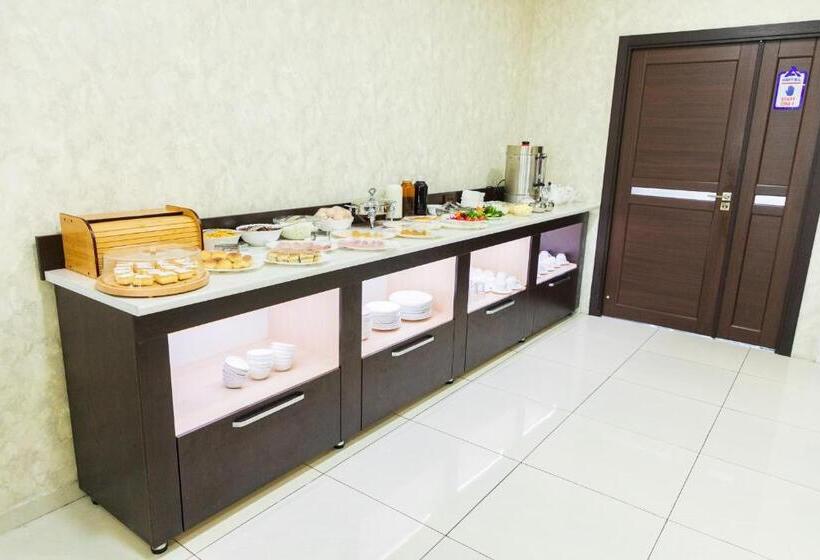 A Hotel Ex Magistral