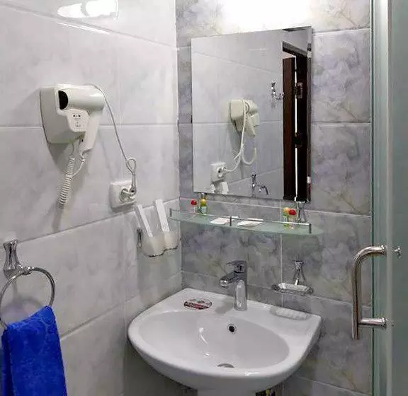 A Hotel Ex Magistral