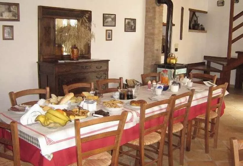 Maaseutuhotelli Agriturismo Cà Trinchè