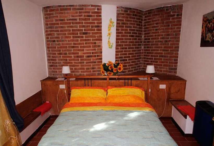 فندق ريفى Agriturismo Tiberio