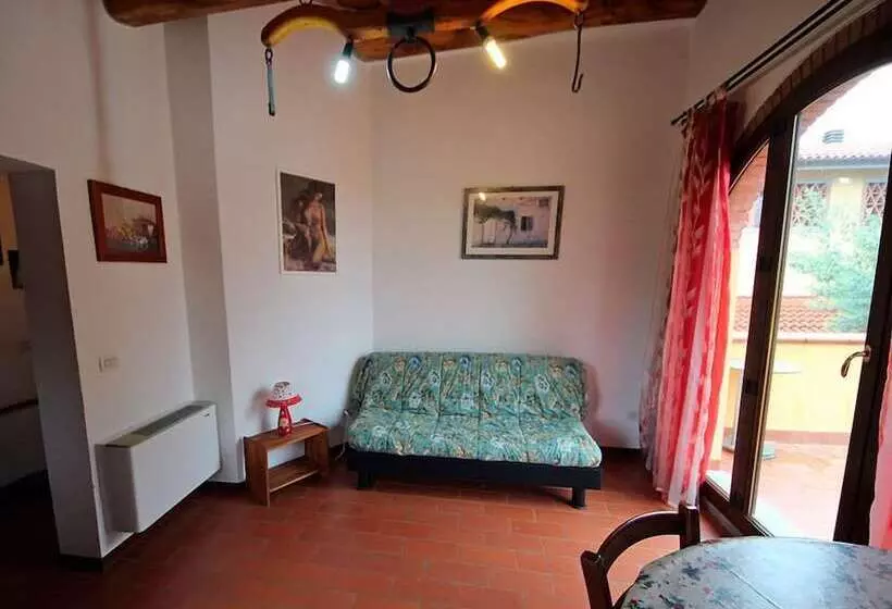 Maaseutuhotelli Agriturismo Tiberio