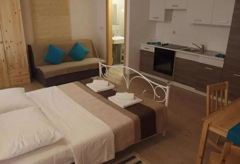 ペンション Guesthouse Casetta Verde