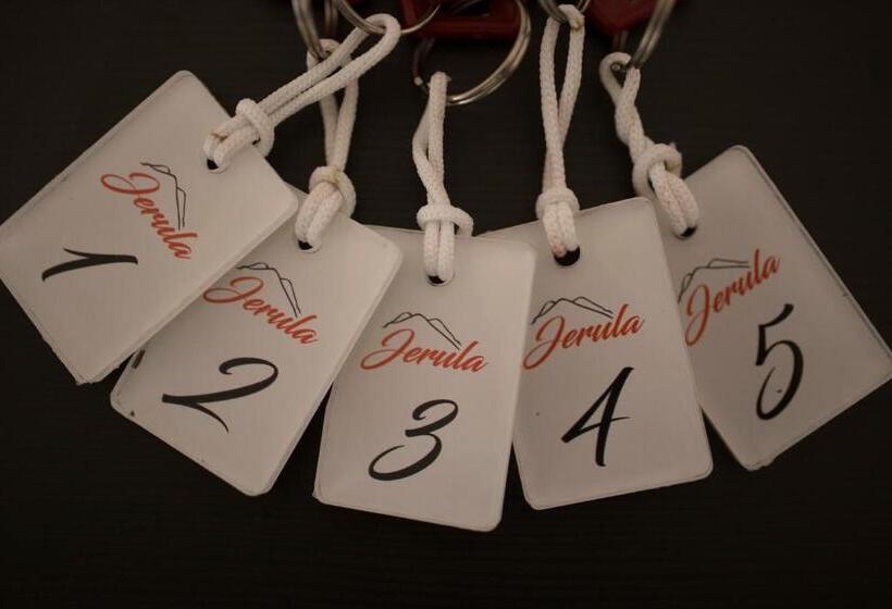 ペンション Jerula B&b