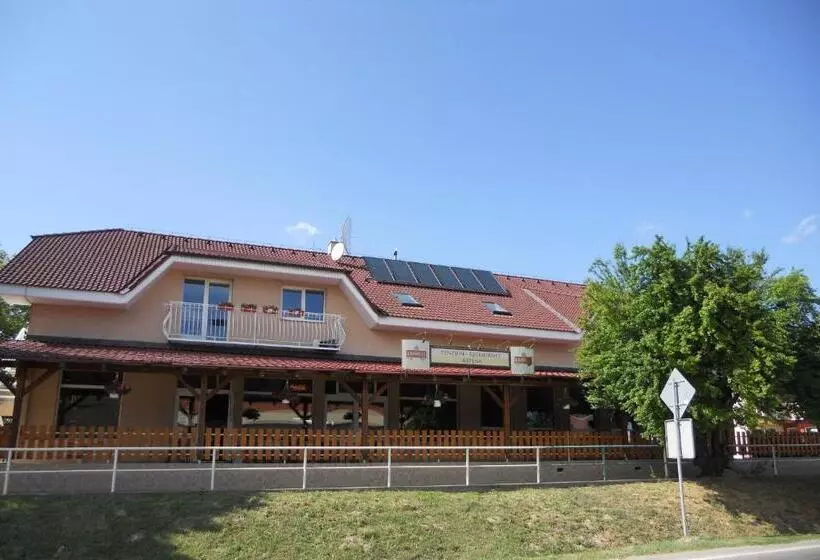 Majatalo Penzion Kaplna