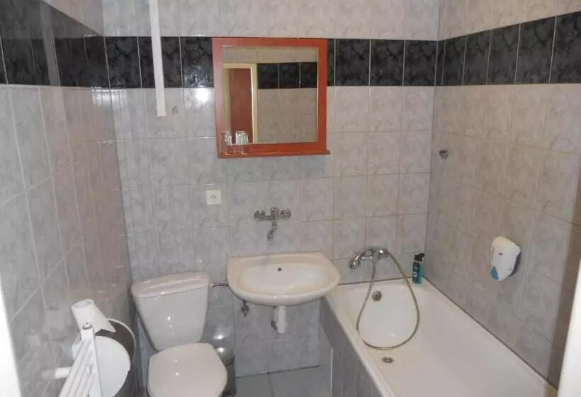 Majatalo Penzion Kaplna