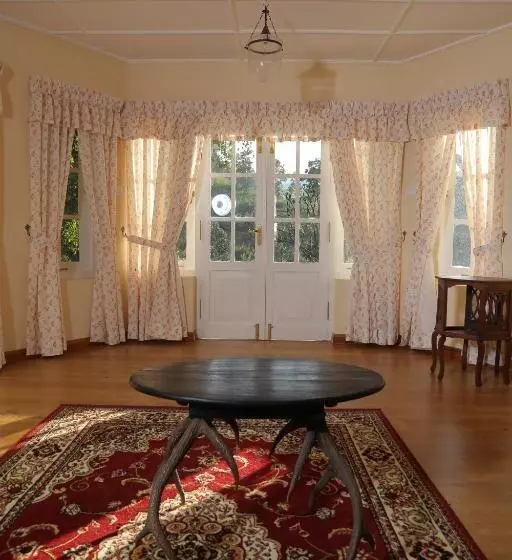 Majatalo Rockbourne Bungalow