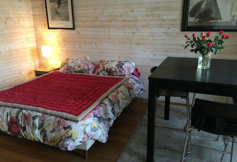 פנסיון So Troglo