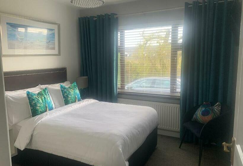 Robin Hill Bed And Breakfast