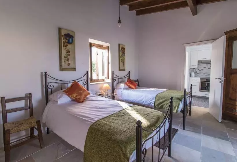 Estia Anogaia Cottage