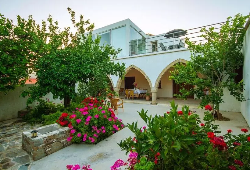 Estia Anogaia Cottage