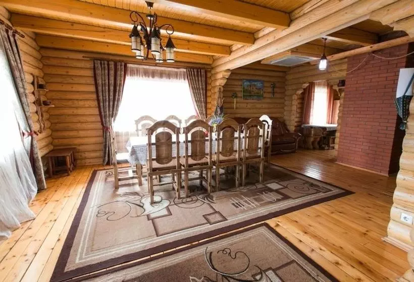 هتل Karpaty Migoo