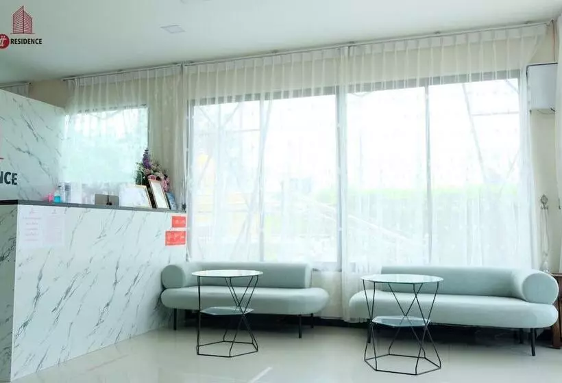 Hotelli Tt Residence