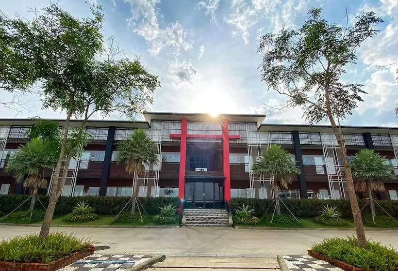 Hotelli Tt Residence