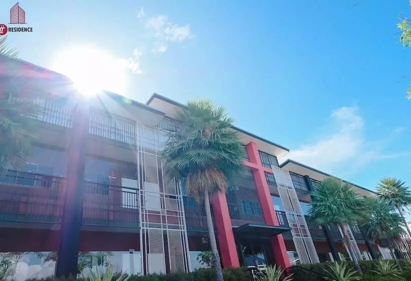 Hotelli Tt Residence