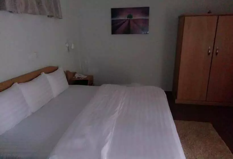 Majatalo Beyin Eco Beach Camp