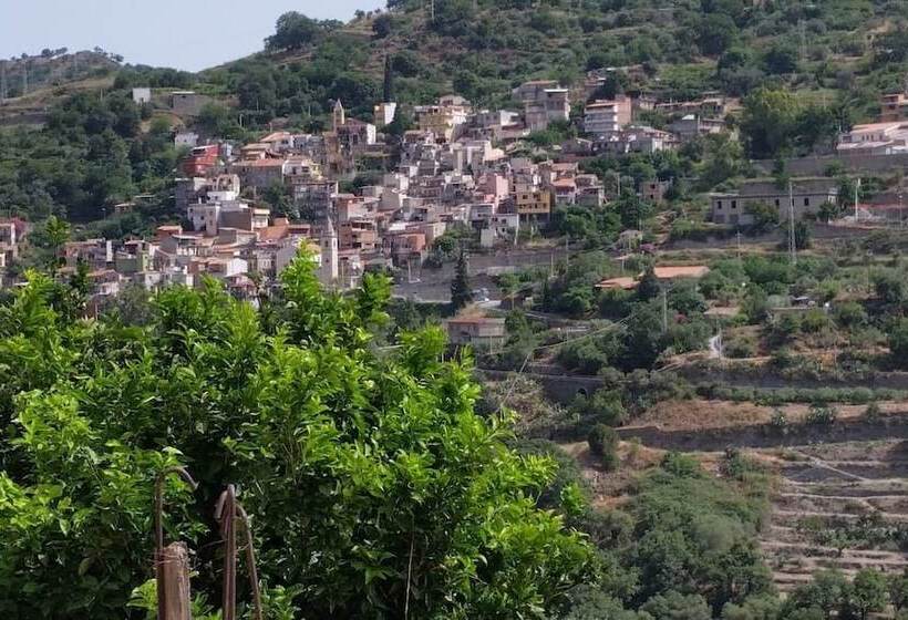 펜션 Borgo Di Taormina