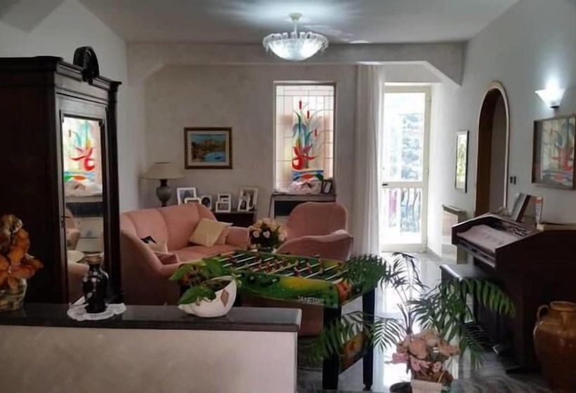 펜션 Borgo Di Taormina