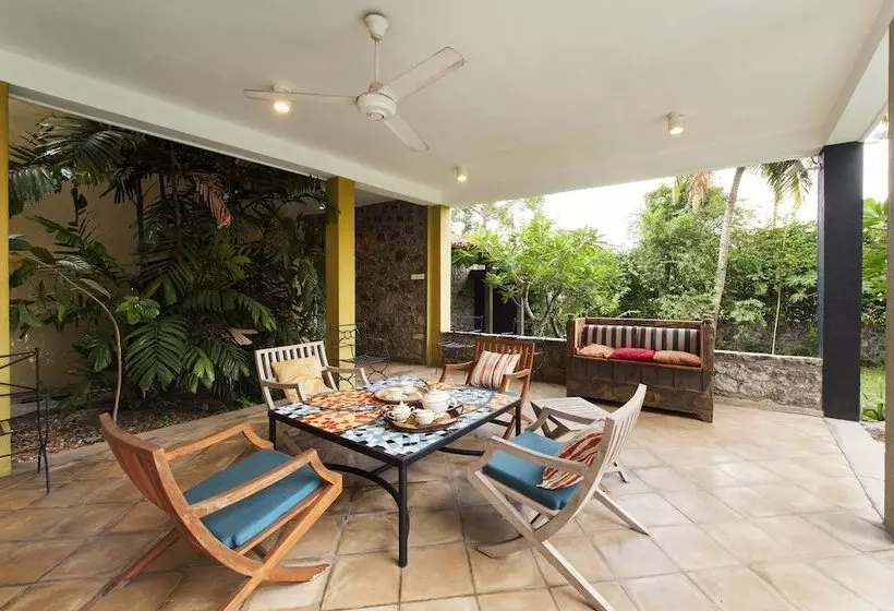 پانسیون Greenwinds Villa
