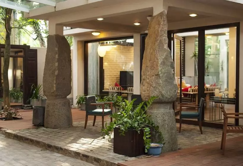پانسیون Greenwinds Villa