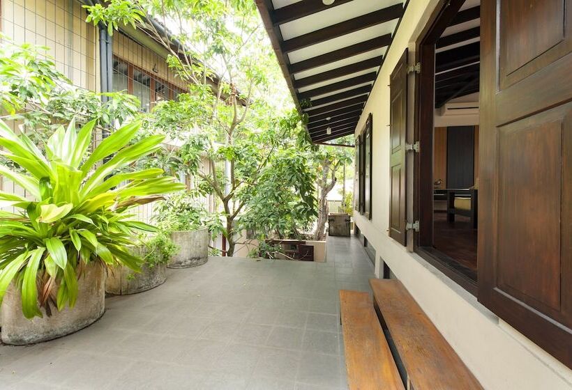 ペンション Greenwinds Villa