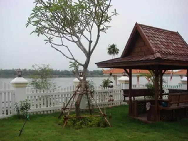 Majatalo Keerawan House Rim Khong