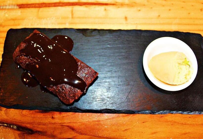 膳宿费 Lodge Los Bosques