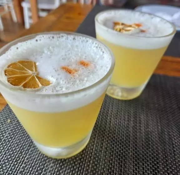 Majatalo Lodge Los Bosques