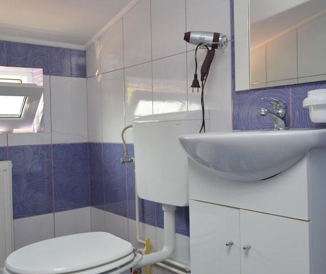 Pensiunea La Cetate Slimnic