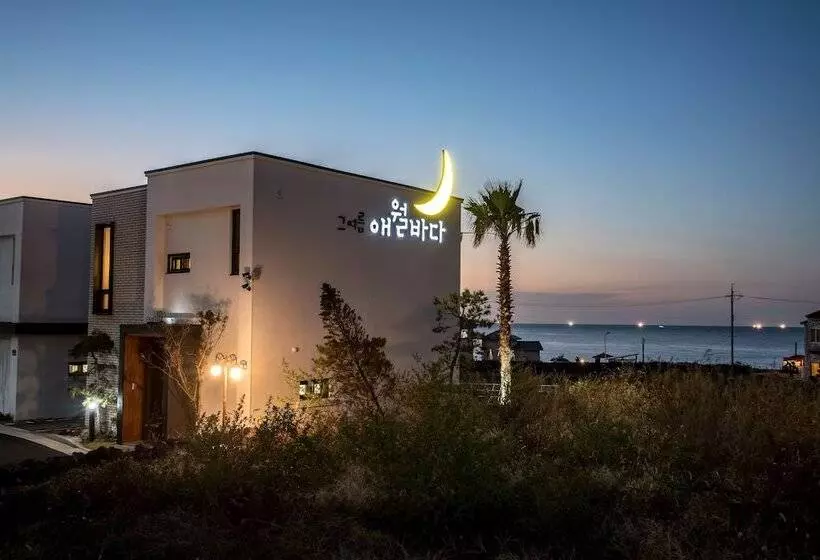 Hotelli Aewol Bada Town House