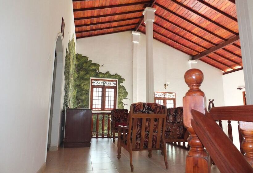 فندق Hikka Villa