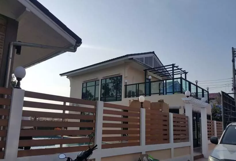 ホテル Baan Hansa