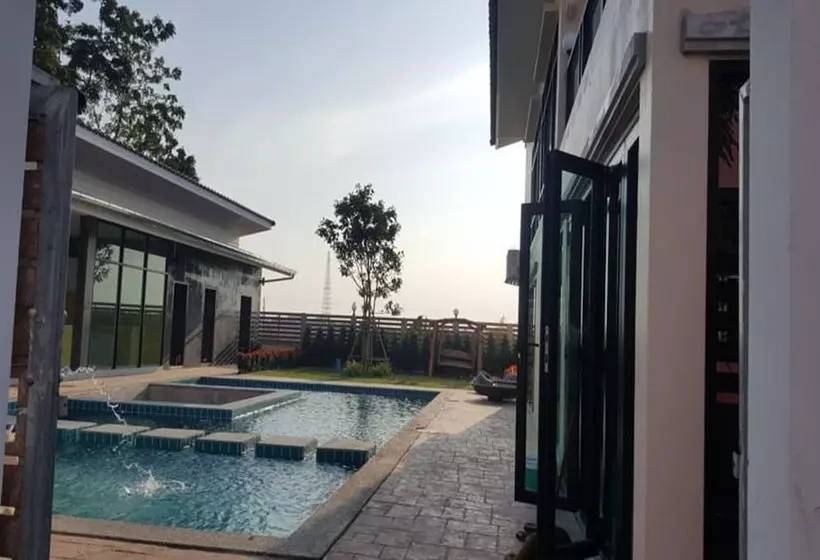 ホテル Baan Hansa