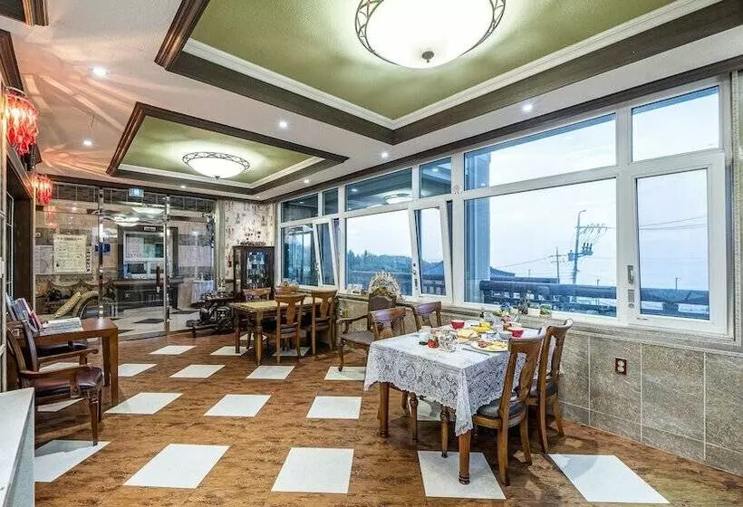 Hotelli Gangneung Pension Sea And   Pet Friendly