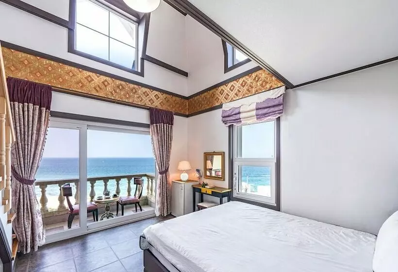 Hotelli Gangneung Pension Sea And   Pet Friendly