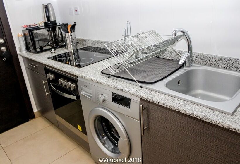 فندق Gallery Apartments Bestwest Hospitality