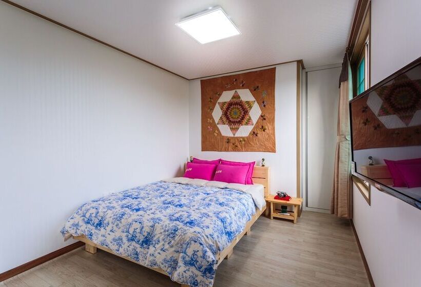 فندق Jejuwayo Pension