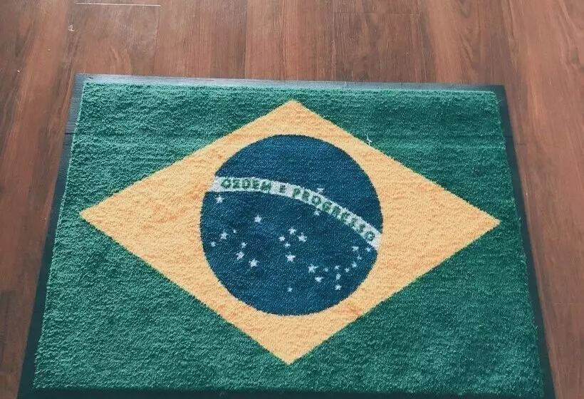 ホテル Leeds Pension