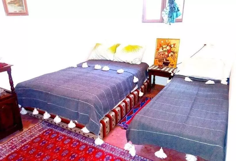 هتل Mandar Kebir