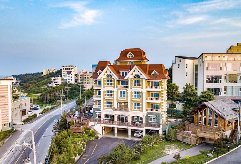 酒店 Gangneung Pension Sea And   Pet Friendly