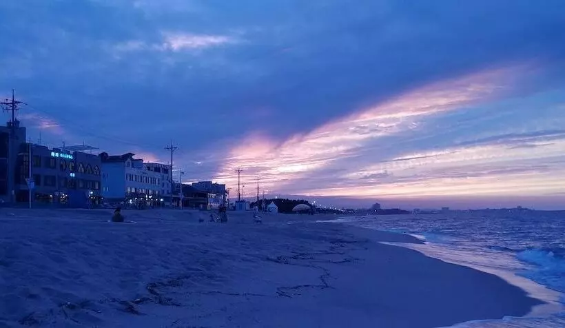 Hotelli Gangneung Pension Sea And   Pet Friendly